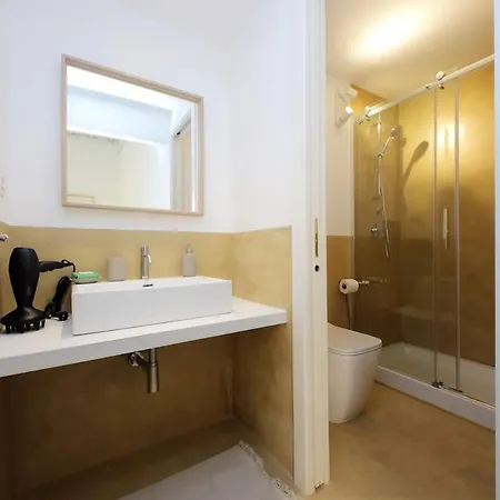 Monti Charming Boschetto Apartmán