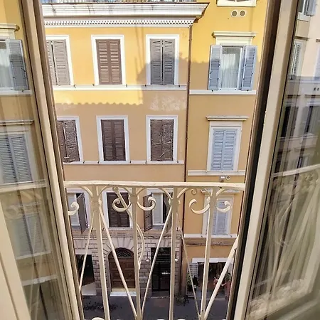 Monti Charming Boschetto Apartmán *