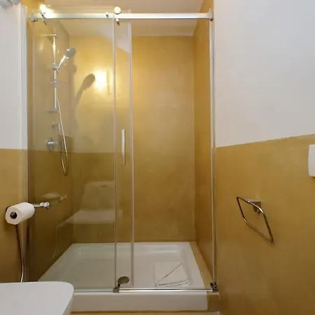 아파트 Monti Charming Boschetto *