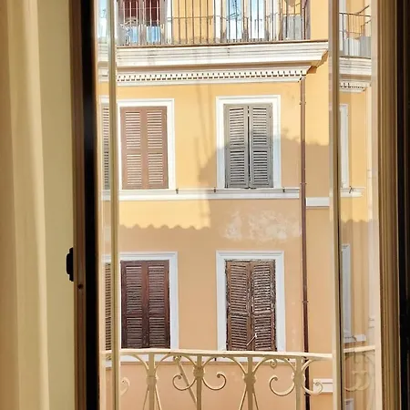 Monti Charming Boschetto * 로마